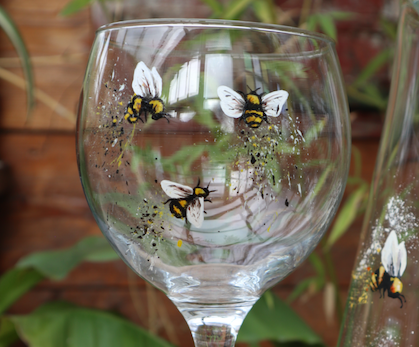 Bumble Bee Gin Glass